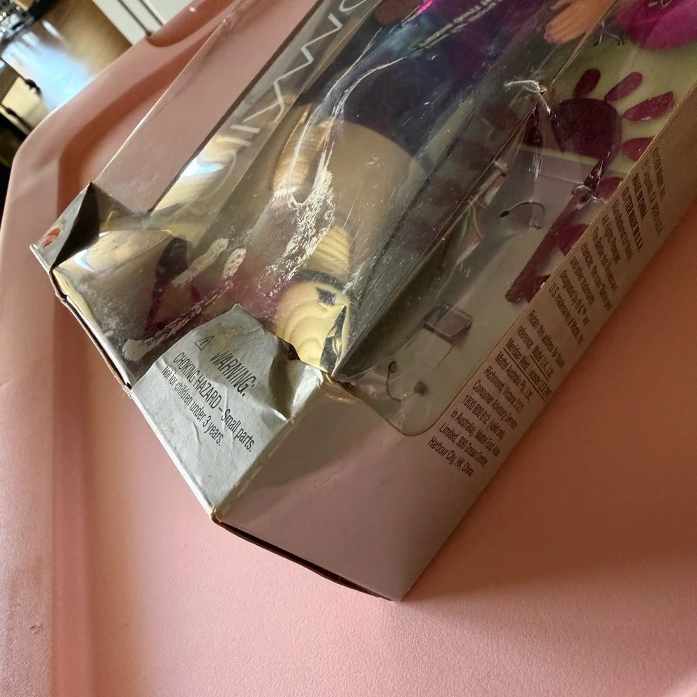 Barbie Hollywood Nails Teresa Doll in Pink and Purple - Picture 2 of 3